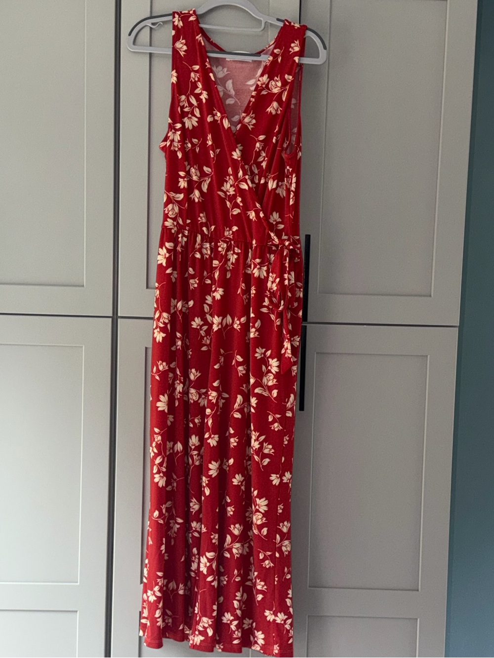 Kaileigh Red Floral Sleeveless Jumpsuit